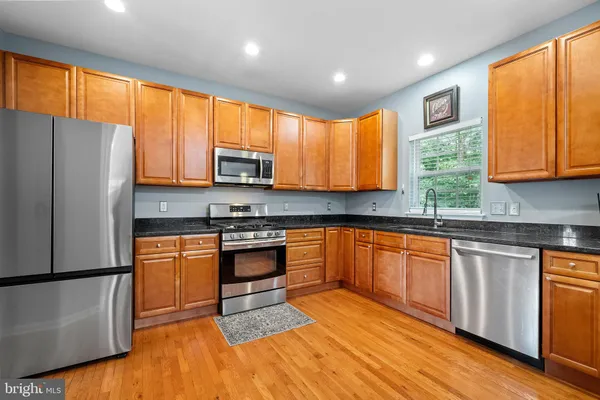 $849,999 | 9150 Stonegarden Drive, Lorton, VA 22079