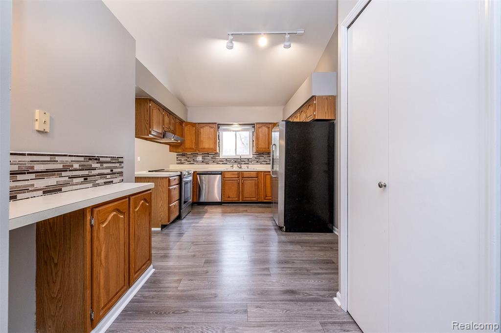 9416 South State Road Goodrich, MI 48438 - Photo 10 of 70 Gallery Image 10