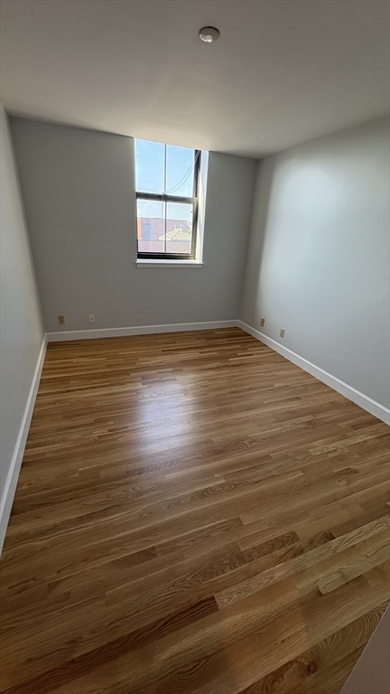 5 Appleton Street, Unit 5E Boston, MA 02116 - Photo 13 of 19 Gallery Image 13