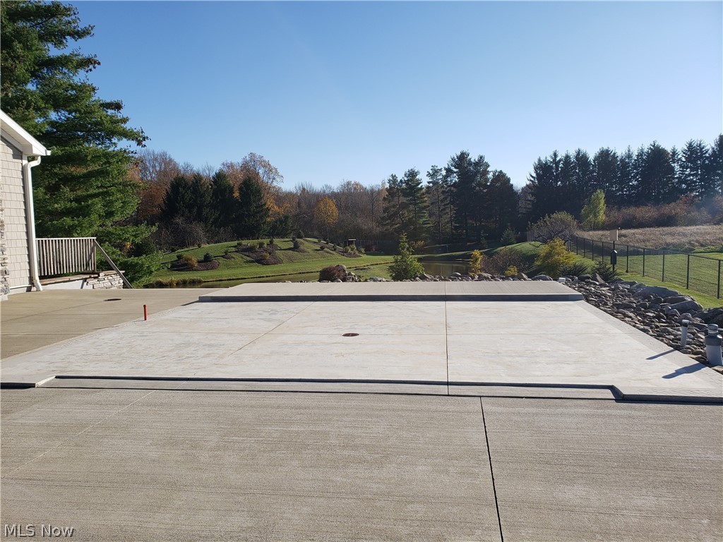 11297 Bean Road Chardon, OH 44024 - Photo 15 of 35 Garage base
