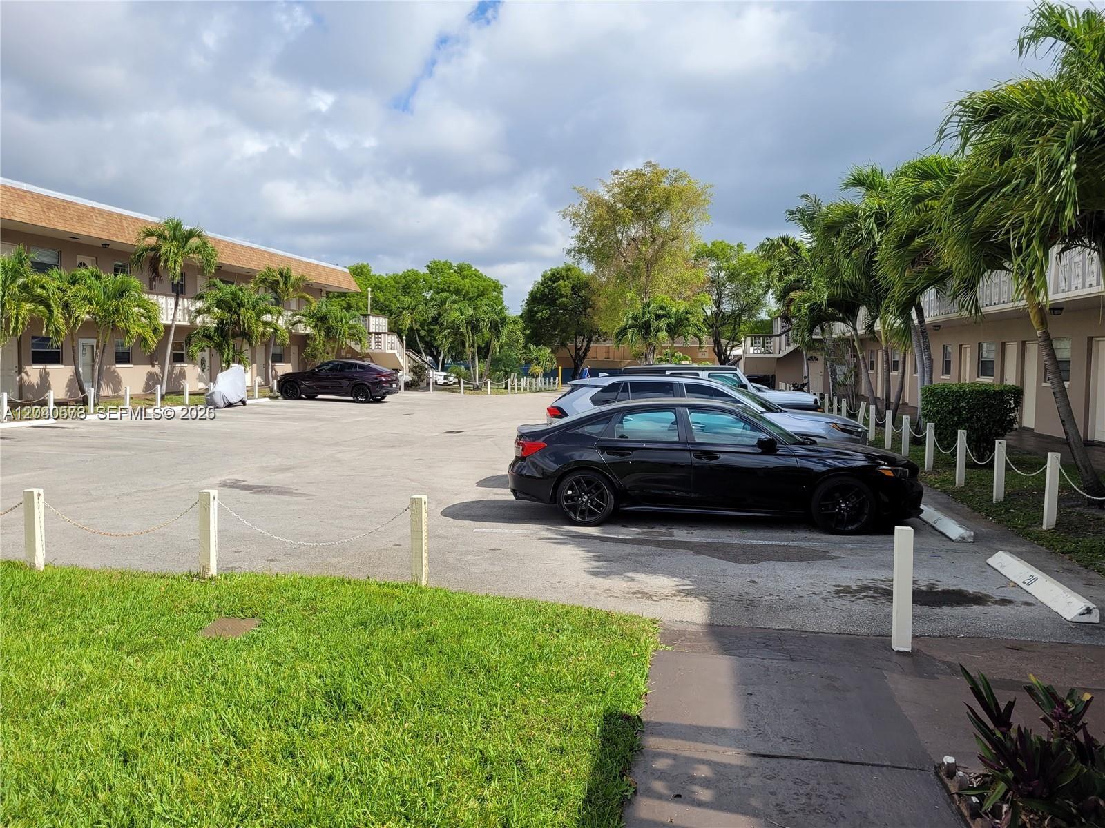 2832 Fillmore Street, Unit 18 Hollywood, FL 33020 - Photo 19 of 21
