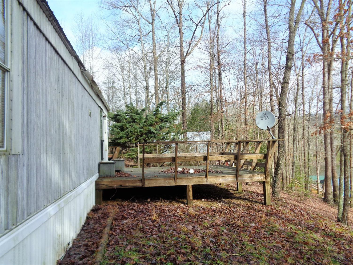 826 Fisherman Island Road London, KY 40741 - Photo 10 of 15 Photo 10