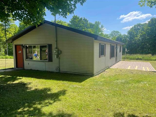 190 Sampson Road Wakefield, MI 49968 - Photo 1 of 26 Gallery Image 1