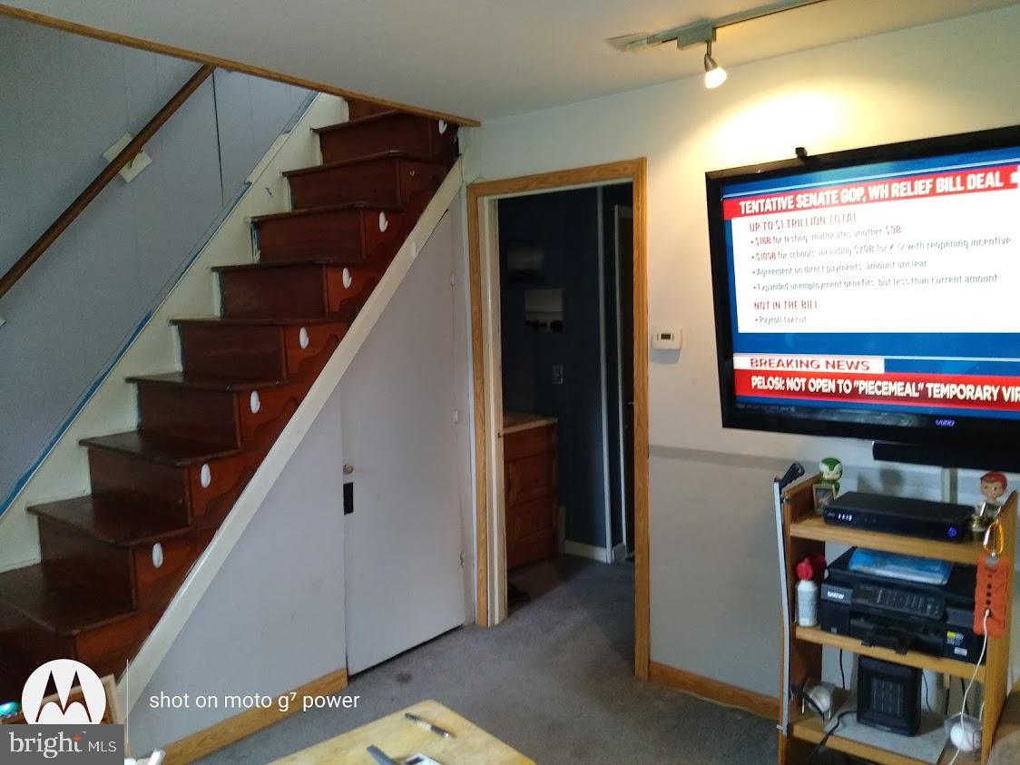 612 North Forklanding Road Maple Shade, NJ 08052 - Photo 7 of 24 Gallery Image 7