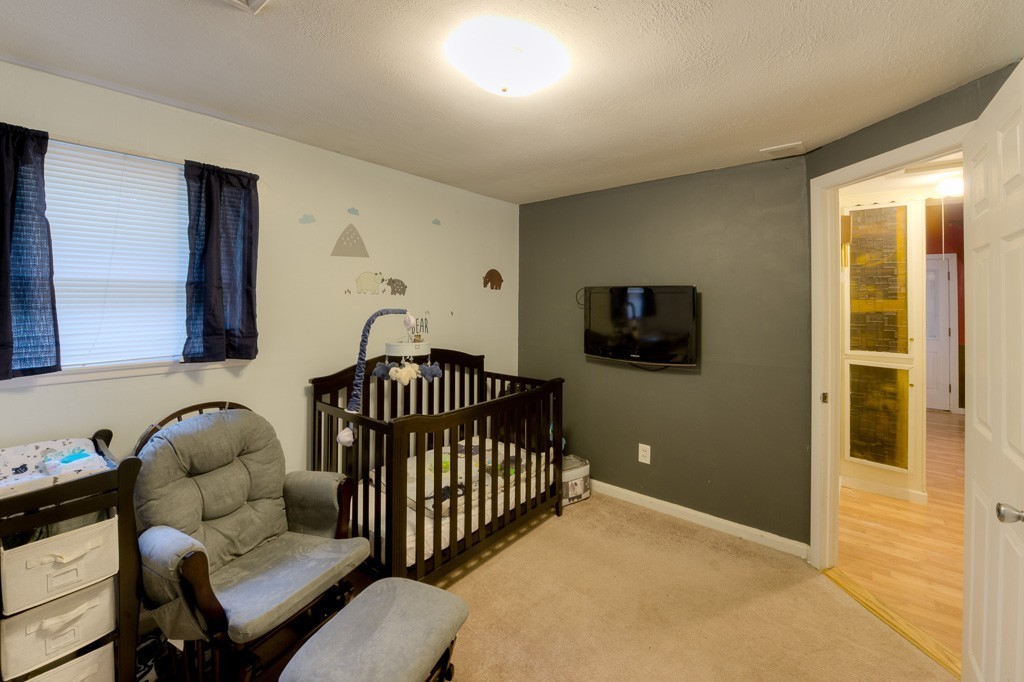 183 Corcoran Boulevard Springfield, MA 01118 - Photo 16 of 20 Gallery Image 16