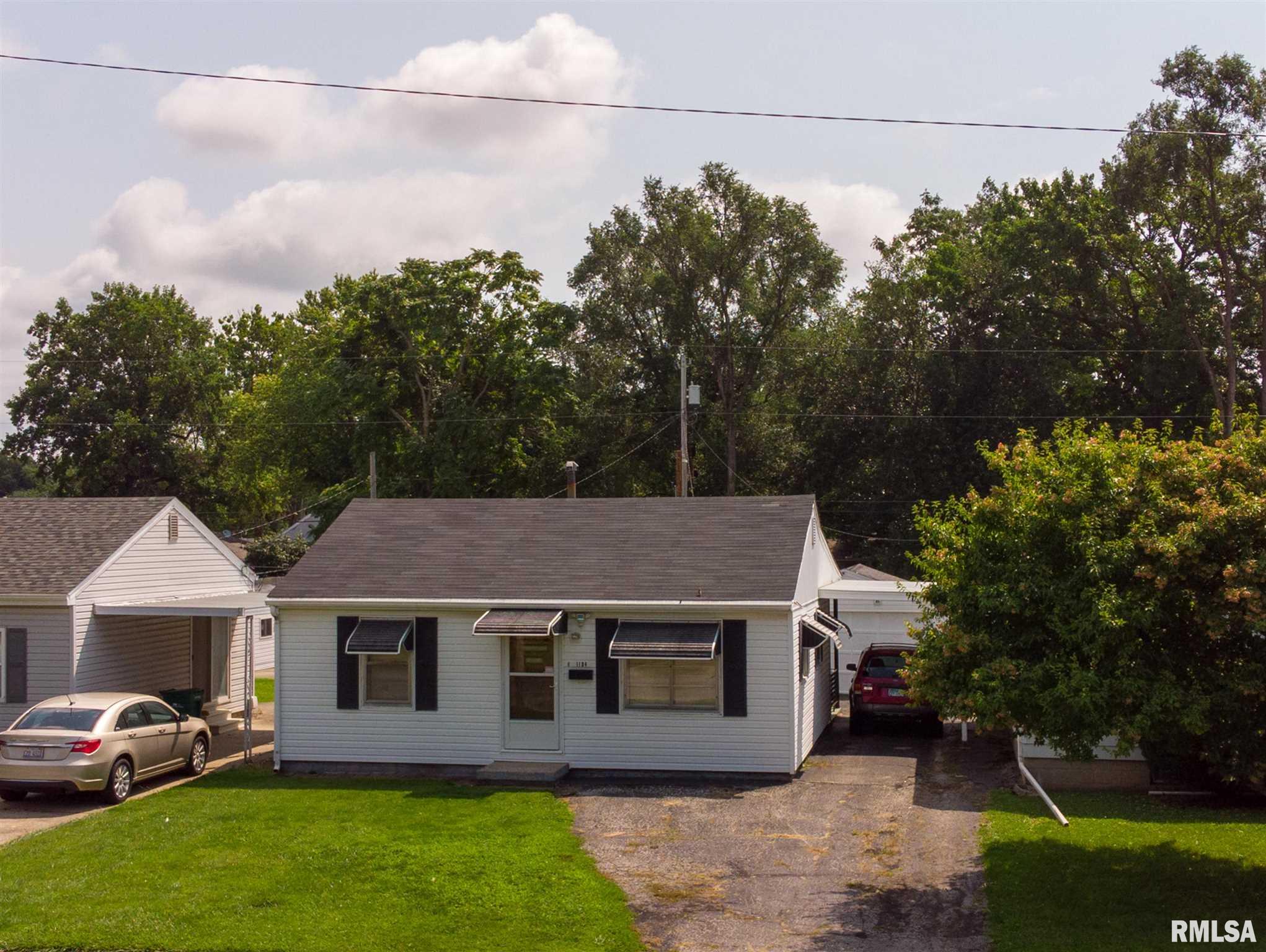 1104 North 19th Street Springfield, IL 62702 - Photo 2 of 30
