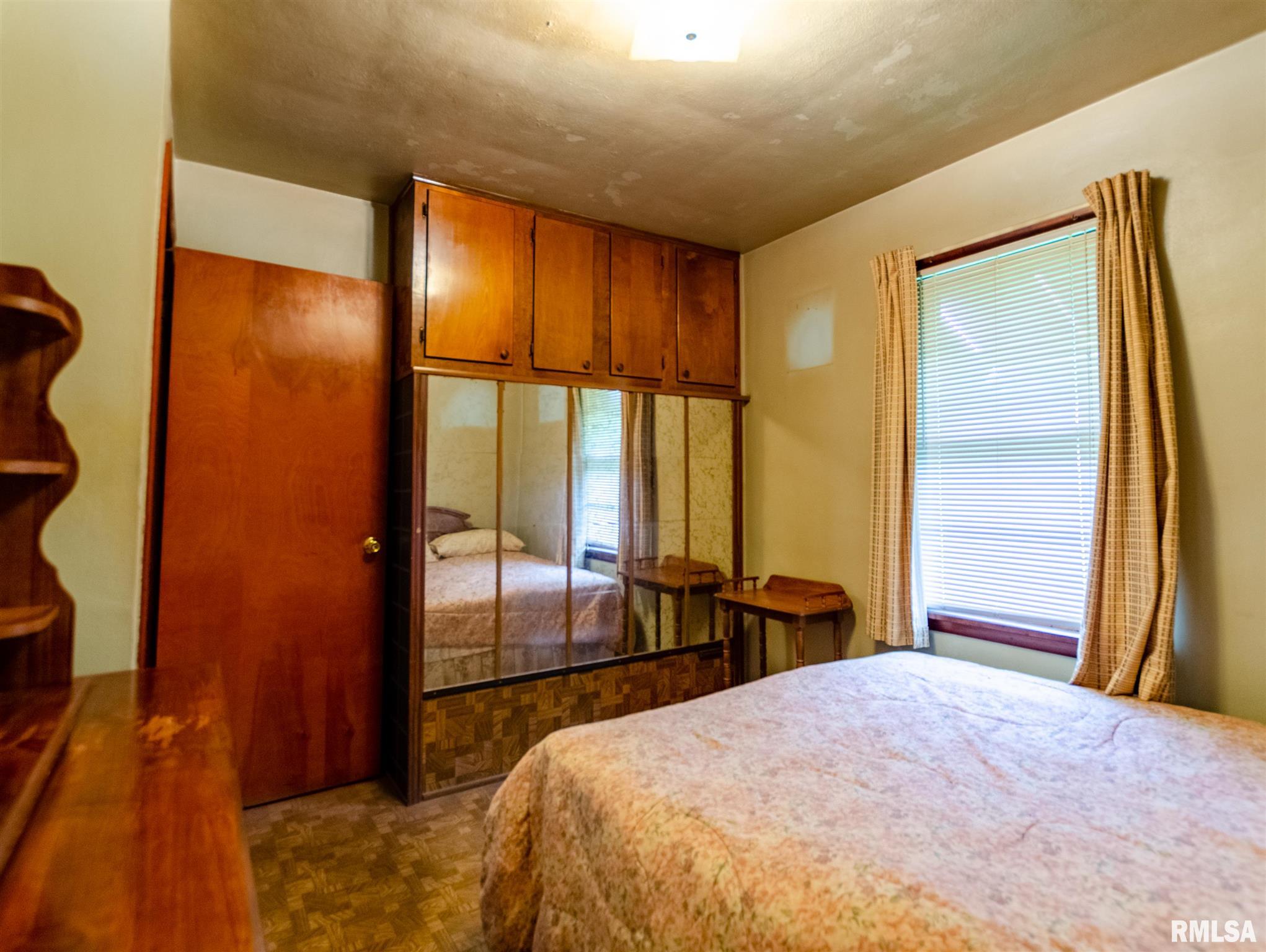 1104 North 19th Street Springfield, IL 62702 - Photo 22 of 30