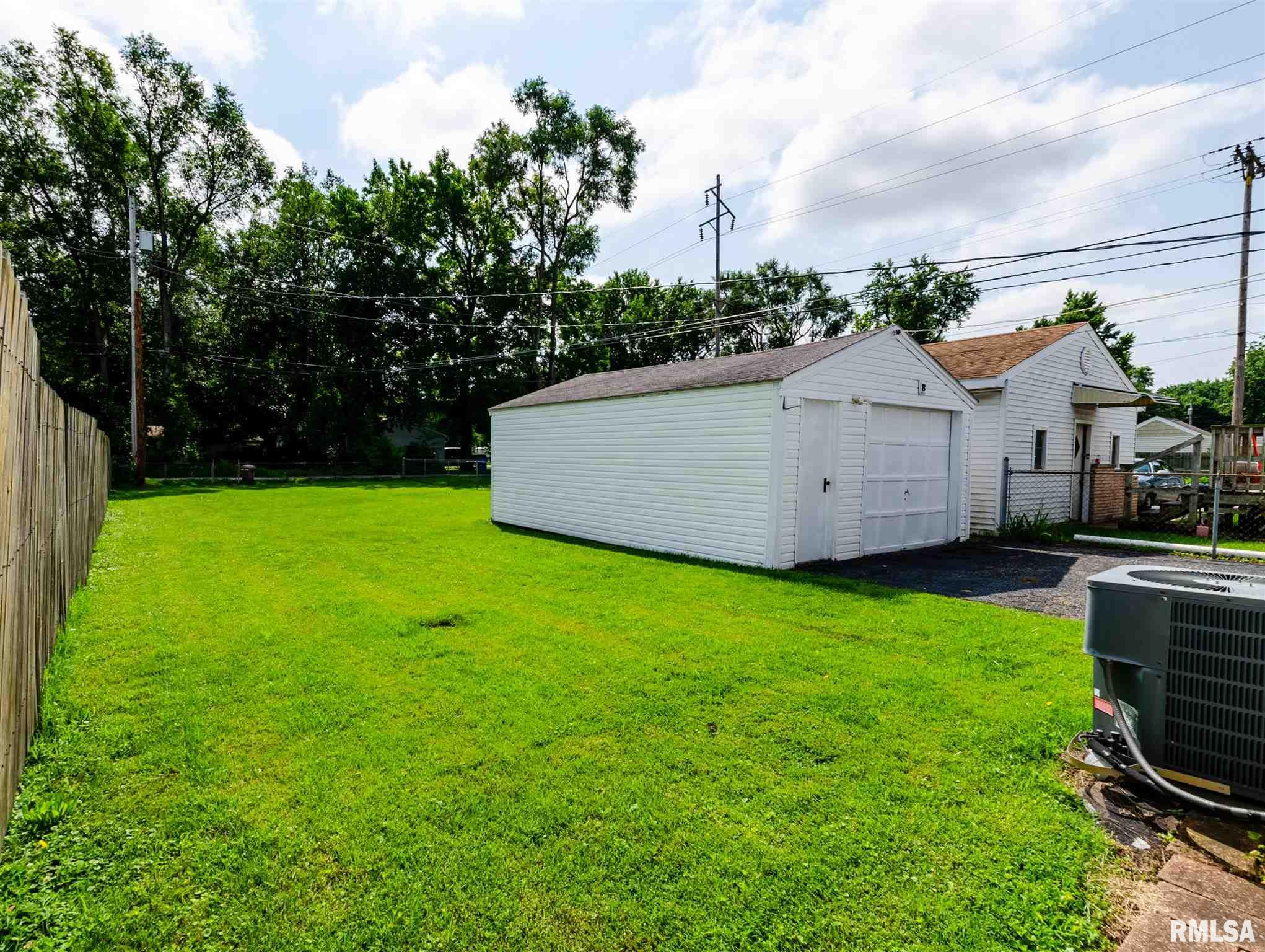 1104 North 19th Street Springfield, IL 62702 - Photo 26 of 30