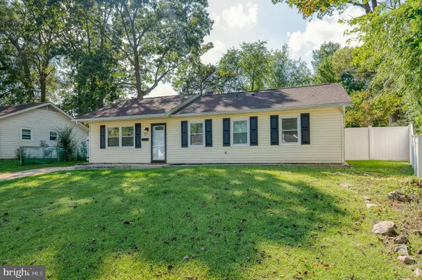 a view of outdoor space yard and front view of a house