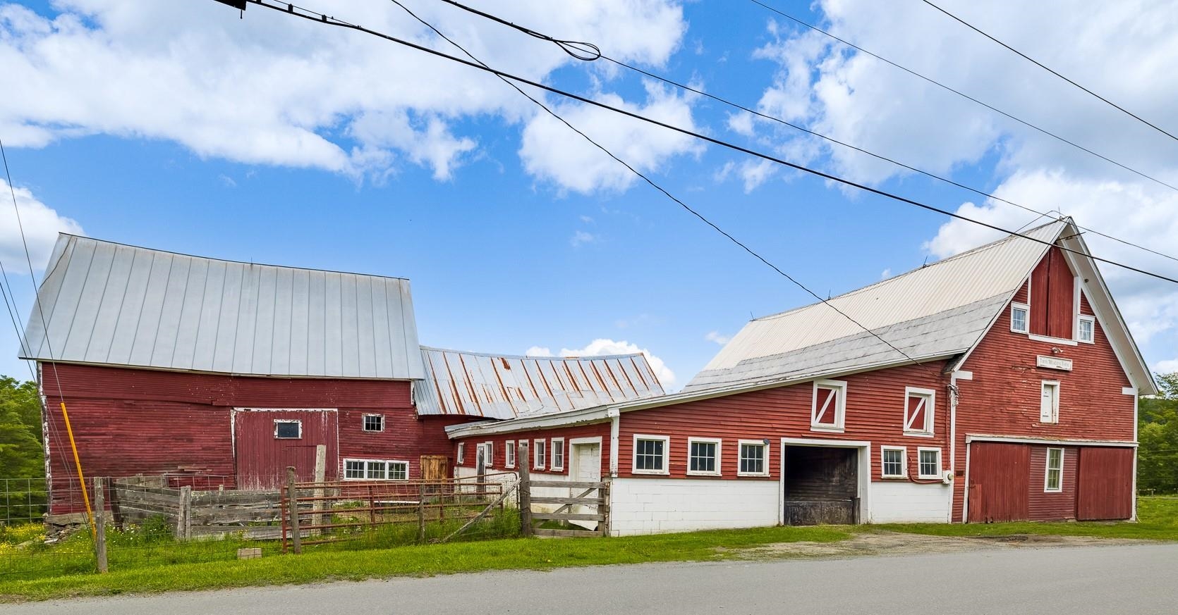 3398 Jericho Road Hartford, VT 05001 - Photo 33 of 40
