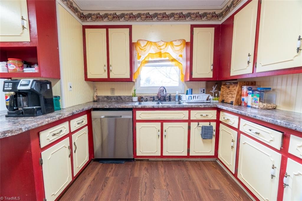 309 Chestnut Ridge Road Mount Airy, NC 27030 - Photo 15 of 49 Gallery Image 15