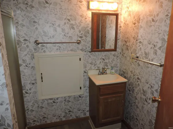 $289,900 | 2904 Sharon Street, Winona Lake, IN 46590
