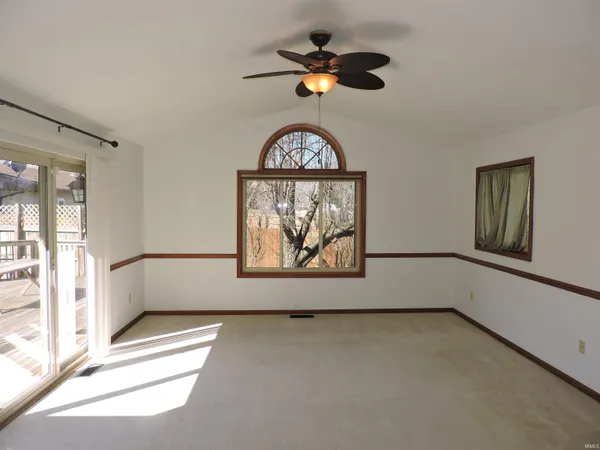 $289,900 | 2904 Sharon Street, Winona Lake, IN 46590
