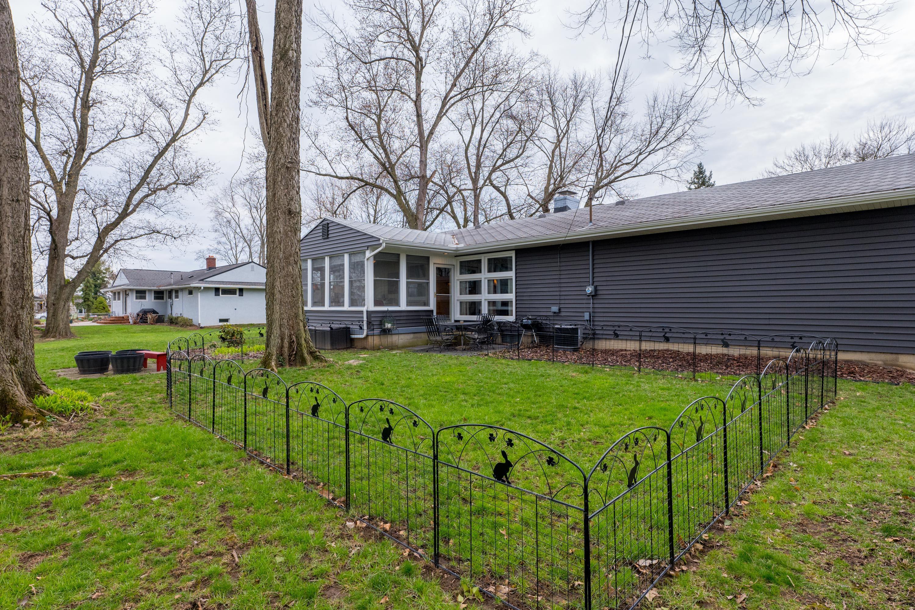 3254 Minerva Lake Road Columbus, OH 43231 - Photo 40 of 42 048P1588423