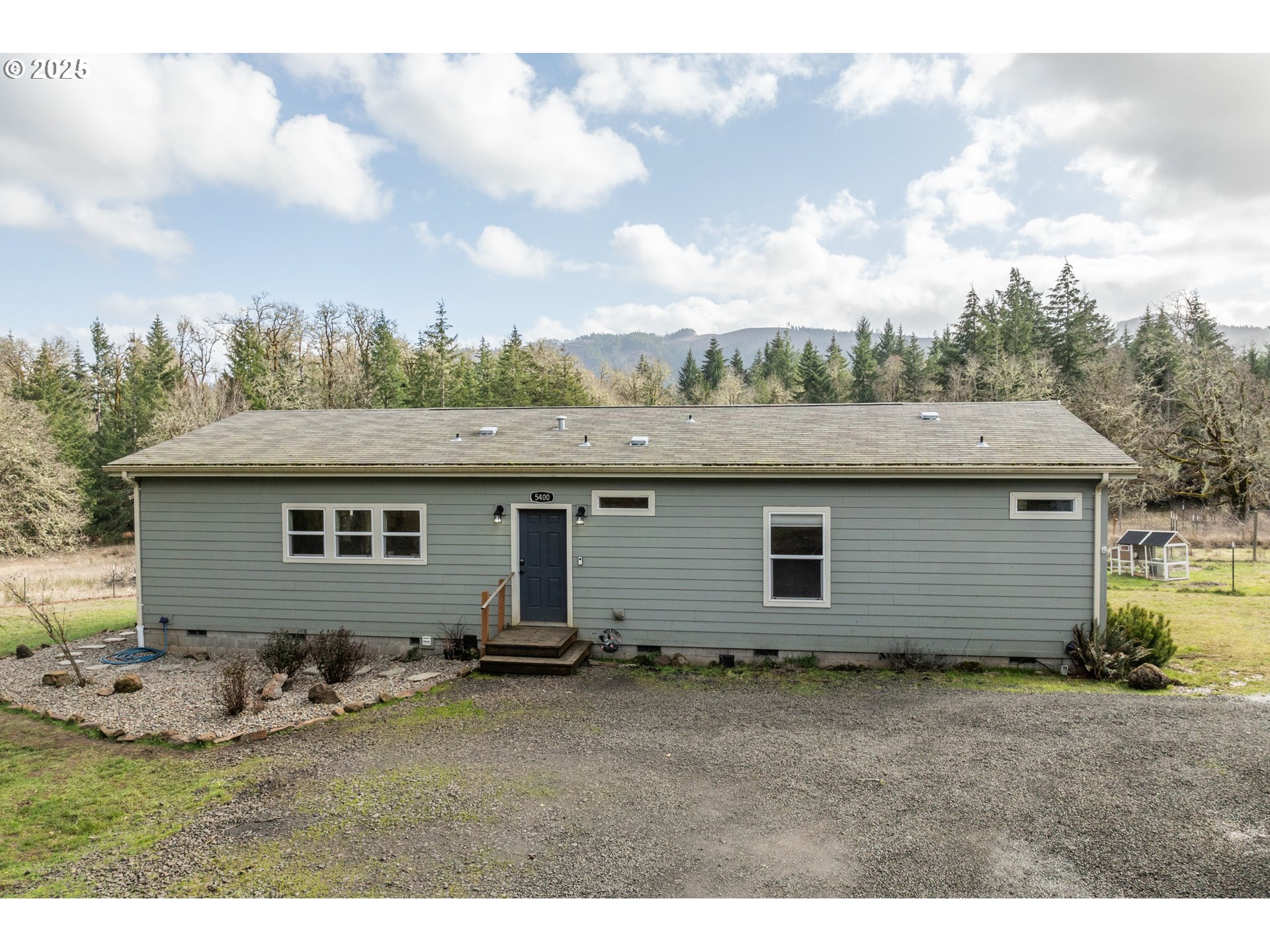 5400 Violet Drive Sheridan, OR 97378 - Photo 1 of 48