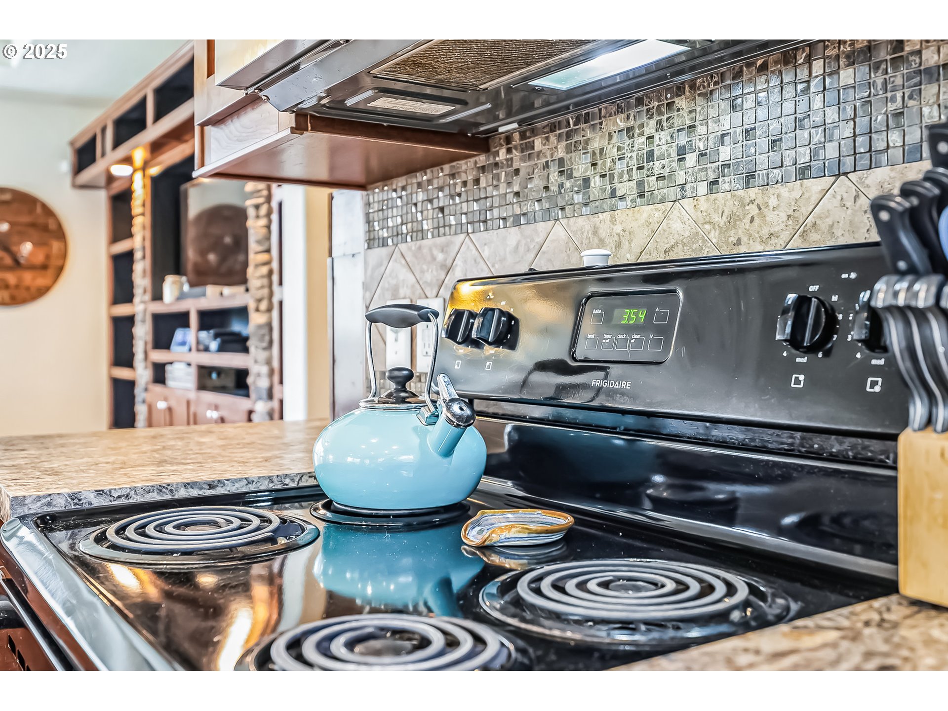 5400 Violet Drive Sheridan, OR 97378 - Photo 12 of 48