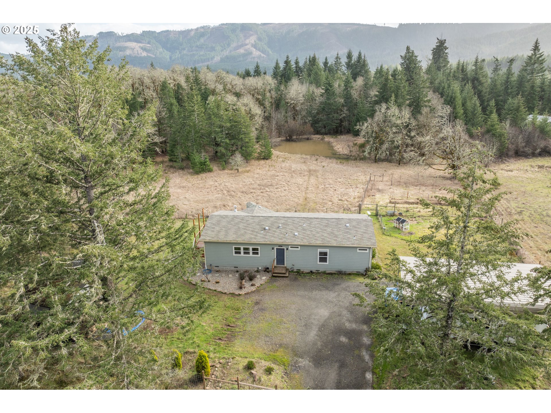 5400 Violet Drive Sheridan, OR 97378 - Photo 2 of 48