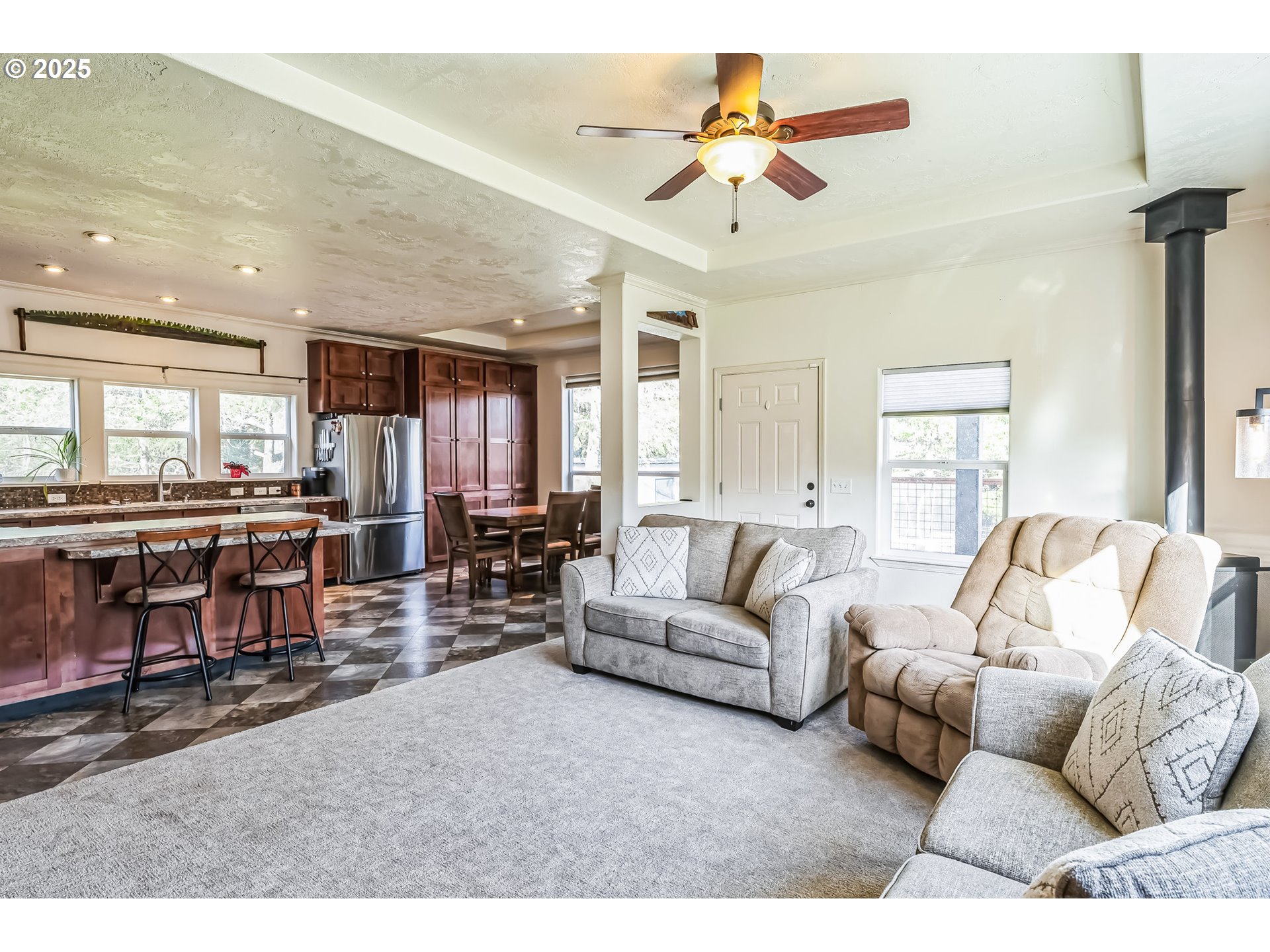 5400 Violet Drive Sheridan, OR 97378 - Photo 7 of 48