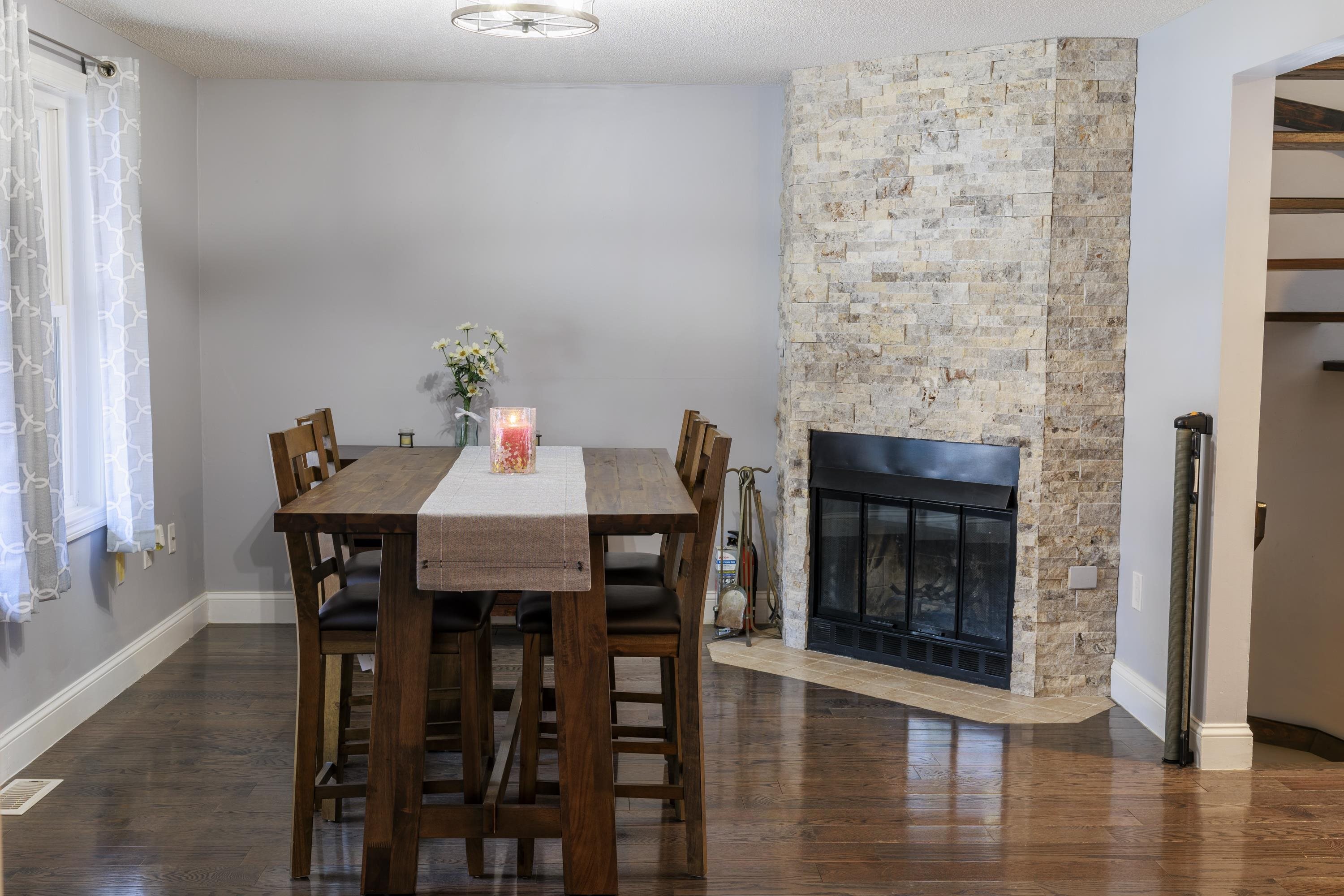 11 Stacey Circle, Unit 11 Windham, NH 03087 - Photo 2 of 29