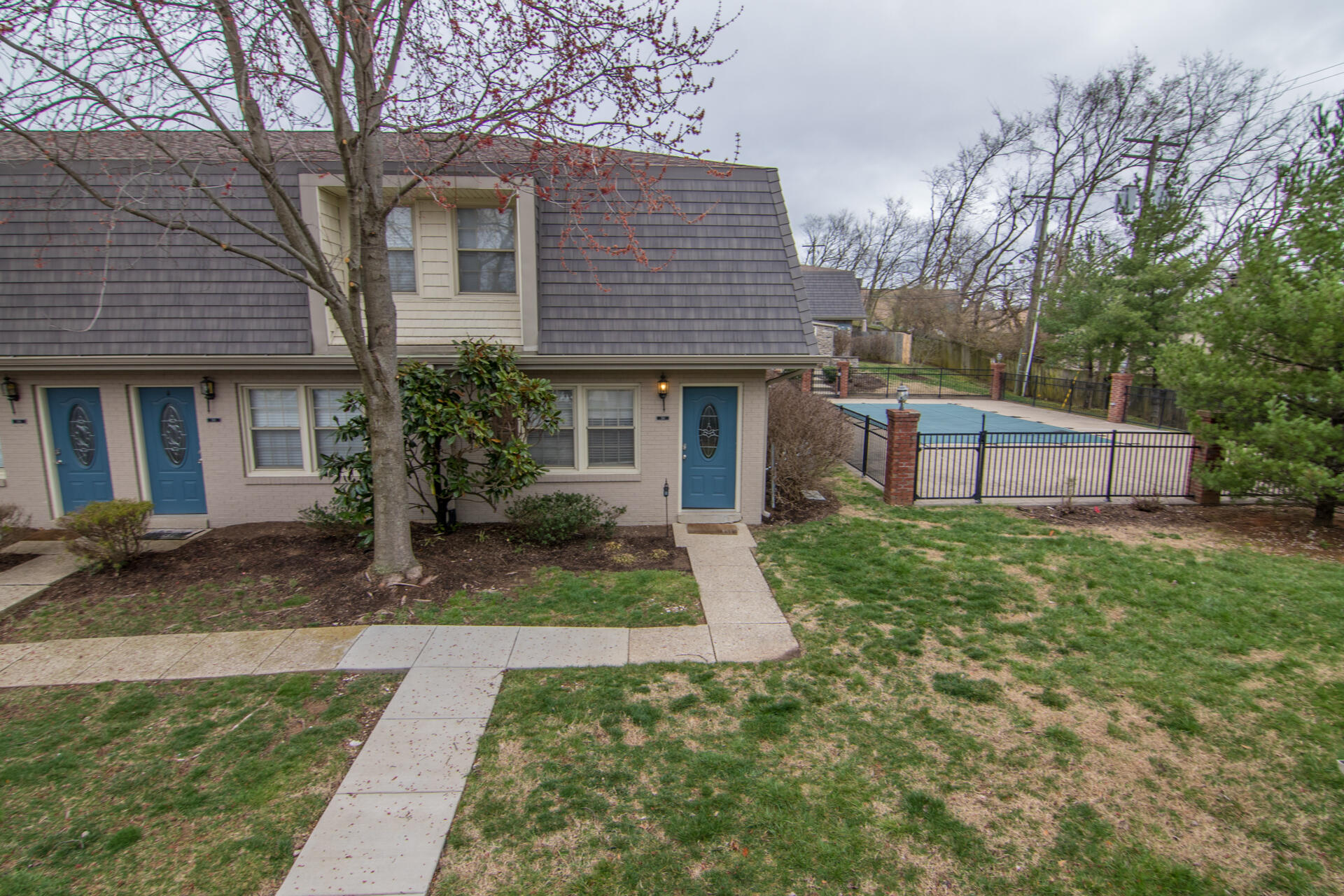 190 Regency Point Path Lexington, KY 40503 - Photo 2 of 16 4
