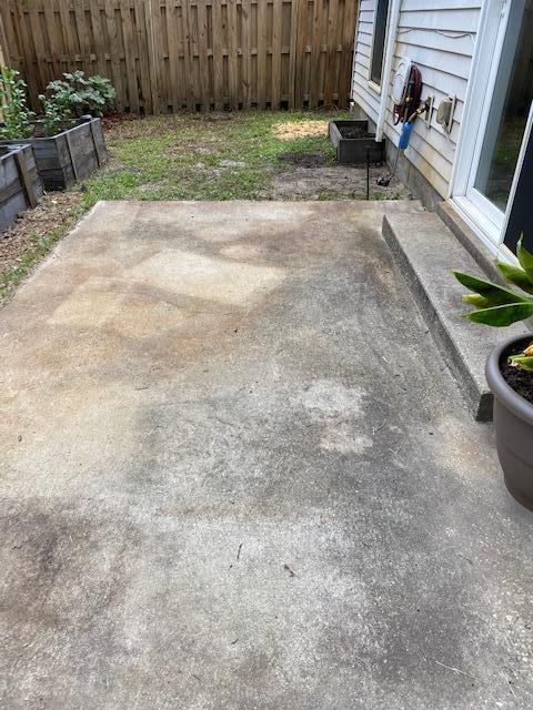 22 3rd Street Shalimar, FL 32579 - Photo 37 of 40 a view of a backyard with wooden fence