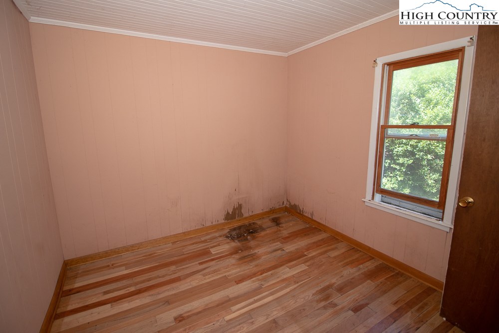 271 Joe Shoemaker Road Vilas, NC 28692 - Photo 20 of 24 Gallery Image 20
