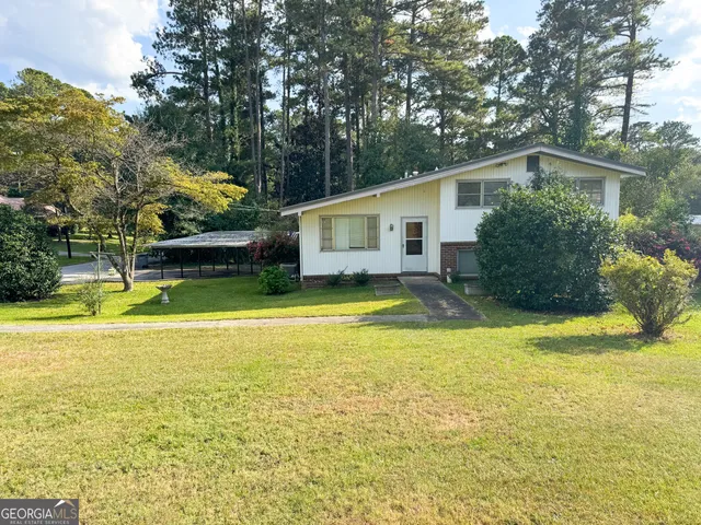 $184,900 | 201 South Chilton Crescent, LaGrange, GA 30240