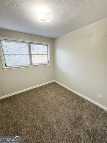 $184,900 | 201 South Chilton Crescent, LaGrange, GA 30240