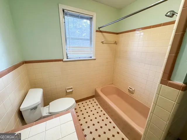 $184,900 | 201 South Chilton Crescent, LaGrange, GA 30240