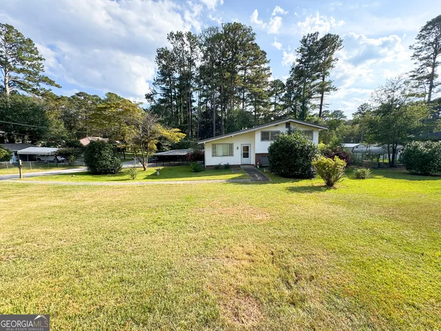 $184,900 | 201 South Chilton Crescent, LaGrange, GA 30240