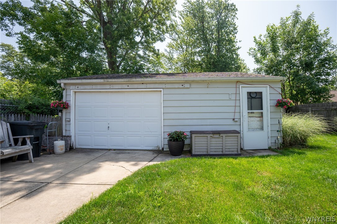 343 Roat Drive Evans, NY 14006 - Photo 34 of 41