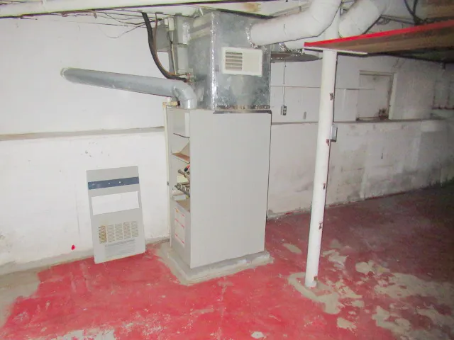 $54,900 | 2808 Prairie Avenue, Mattoon, IL 61938