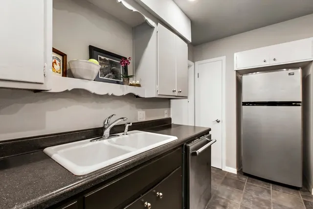 $1,900 | 5800 Glenhollow Path, Austin, TX 78745