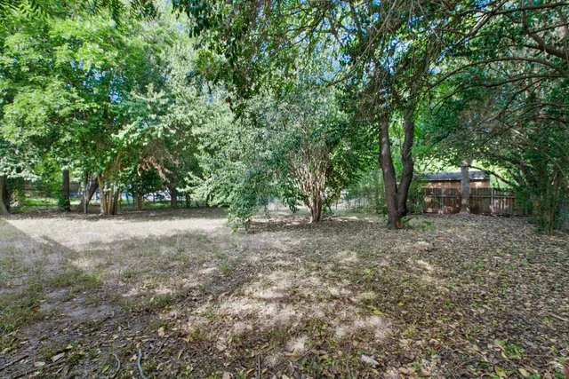 $1,900 | 5800 Glenhollow Path, Austin, TX 78745