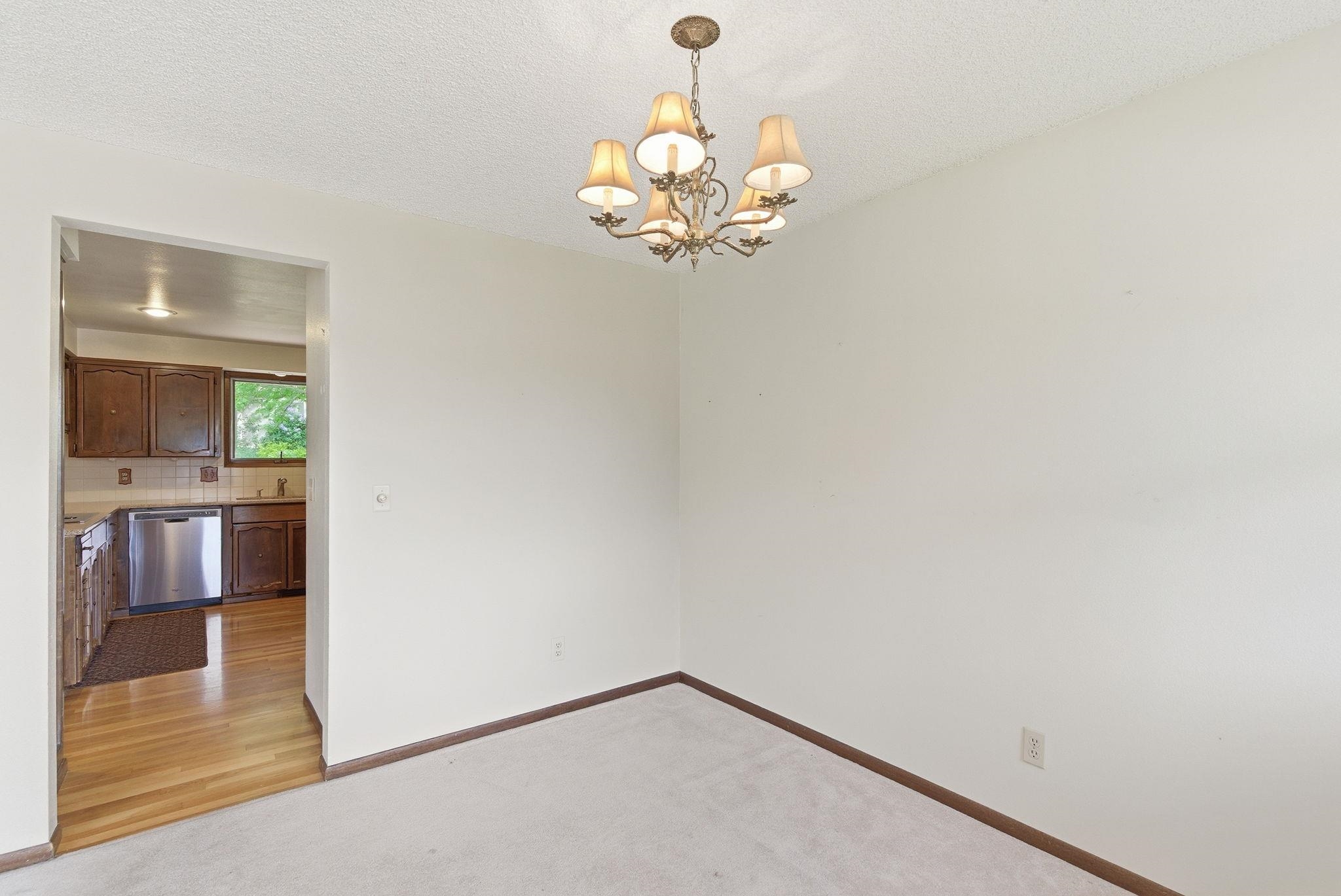 5207 South Dearborn Road Spokane, WA 99223 - Photo 15 of 50 Gallery Image 15