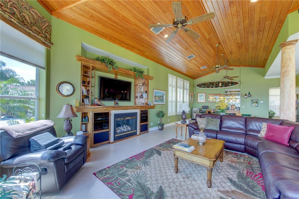 1290 Southwest Dyer Point Road Palm City, FL 34990 - Photo 15 of 81 Gallery Image 15
