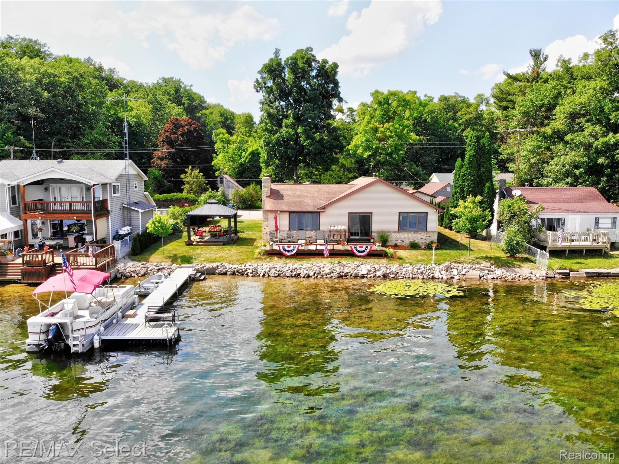 3973 Hunt Road Lapeer, MI 48446 - Photo 3 of 32 3973 Hunt Road -- Aerial 02.jpg