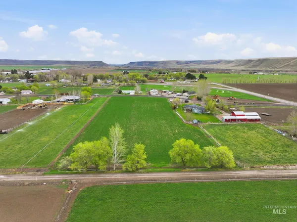 $199,500 | 1 Block Jade Way, Hammett, ID 83627