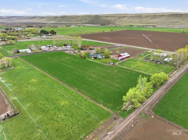 $199,500 | 1 Block Jade Way, Hammett, ID 83627