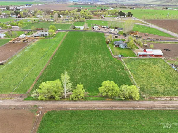 $199,500 | 1 Block Jade Way, Hammett, ID 83627