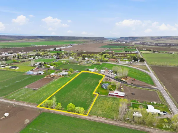$199,500 | 1 Block Jade Way, Hammett, ID 83627