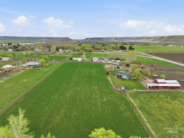 $199,500 | 1 Block Jade Way, Hammett, ID 83627