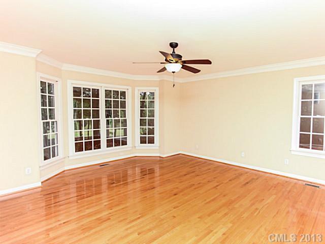 12206 Farnborough Road Huntersville, NC 28078 - Photo 8 of 16 Gallery Image 8