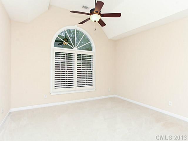 12206 Farnborough Road Huntersville, NC 28078 - Photo 10 of 16 Gallery Image 10