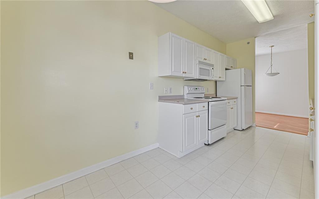 706 Stockton Ridge, Unit 706 Cranberry Township, PA 16066 - Photo 6 of 20