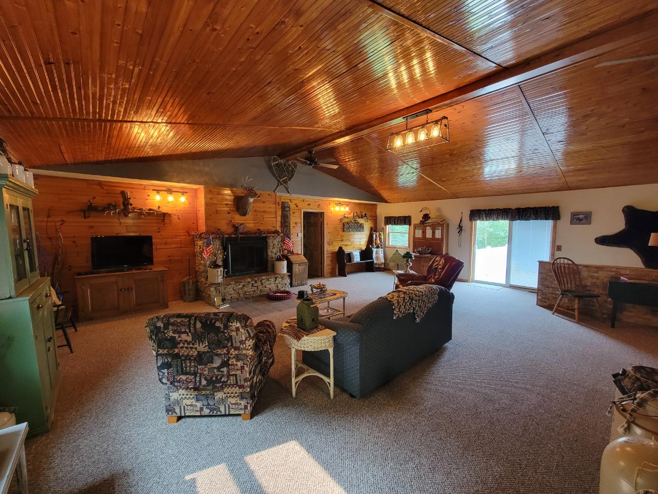 W9957 Sunnyside Road Antigo, WI 54409 - Photo 3 of 37 Gallery Image 3