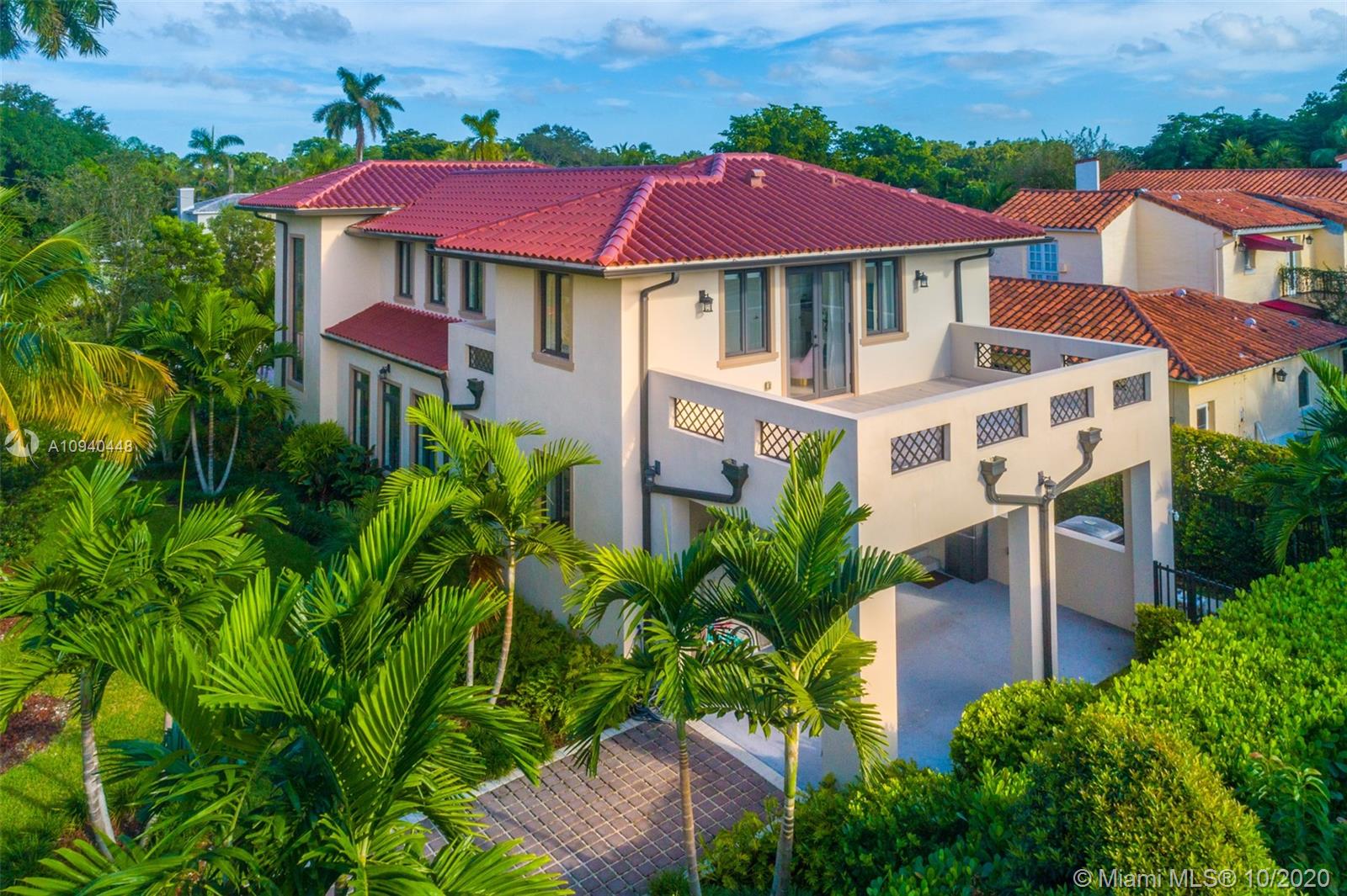 4200 Alhambra Circle Coral Gables, FL 33146 - Photo 9 of 34