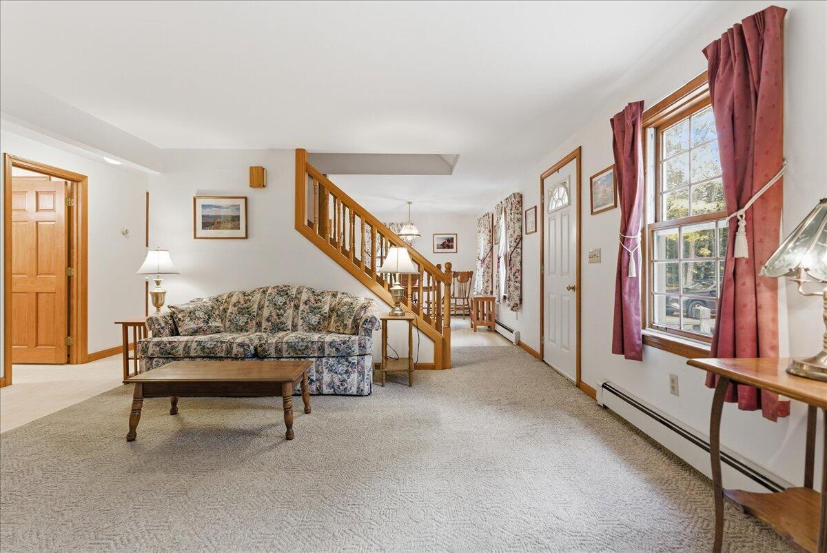 782 Main Street Wayne, ME 04284 - Photo 19 of 36 27-782 Main St_Wayne_ME-23