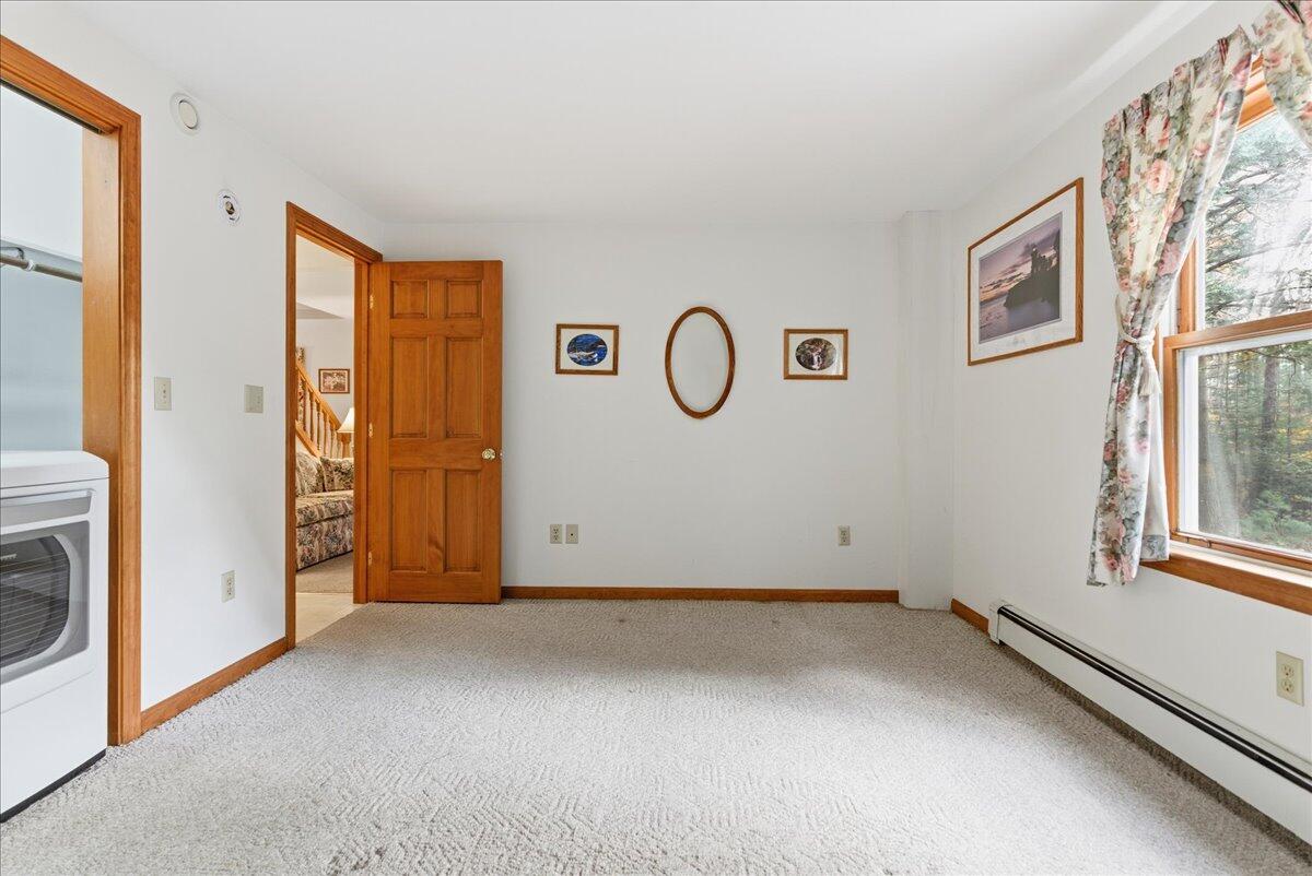 782 Main Street Wayne, ME 04284 - Photo 21 of 36 30-782 Main St_Wayne_ME-22