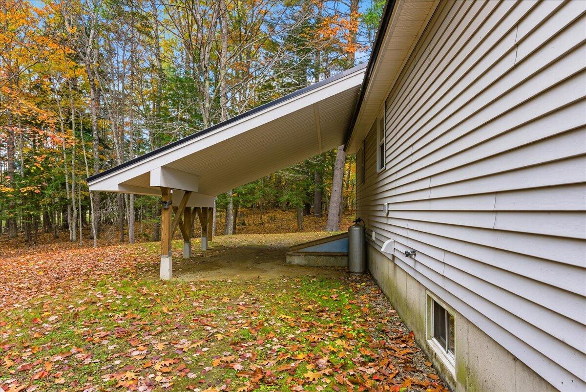 782 Main Street Wayne, ME 04284 - Photo 33 of 36 08-782 Main St_Wayne_ME-41